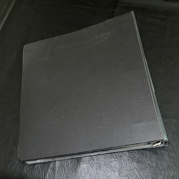 Binder, 3 Ring, Used - Picture 6 of 9